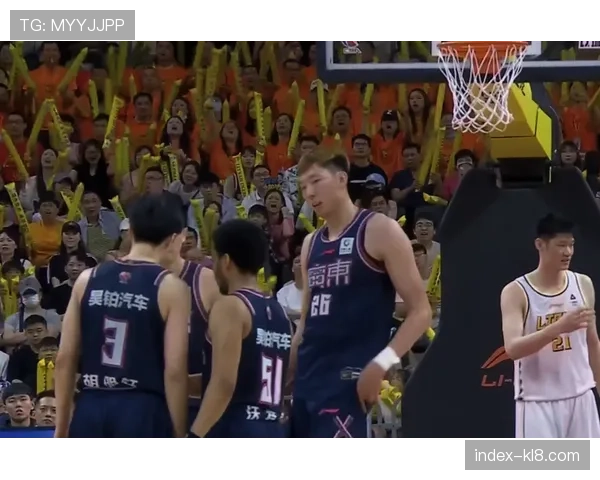 辽宁男篮新星内线崛起 场均20+12臂展2米22成韩德君接班人 辽宁男篮新星内线崛起 场均20+12臂展2米22成韩德君接班人