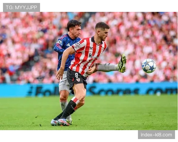 新赛制下欧冠战术革新显现 高位逼抢与快速转换成主流风格 新赛制下欧冠战术革新显现 高位逼抢与快速转换成主流风格